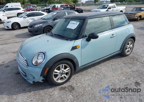 2013 Mini Cooper z USA, uszkodzony, nr VIN WMWSU3C51DT375340